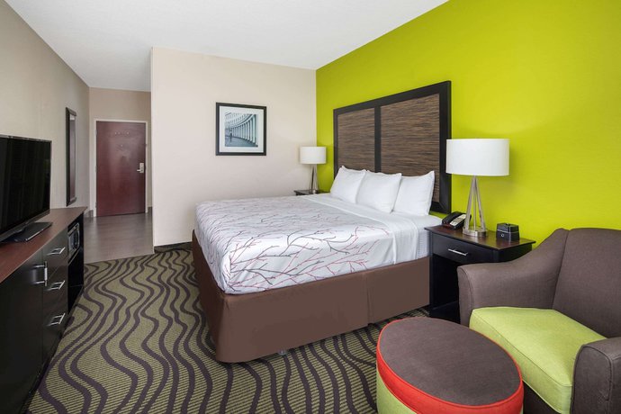 Imagen de la habitación del Hotel La Quinta Inn by Wyndham Calhoun South I-75. Foto 8