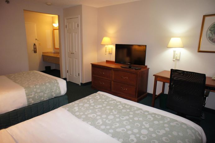 Imagen de la habitación del Hotel La Quinta Inn by Wyndham Cleveland Independence. Foto 7