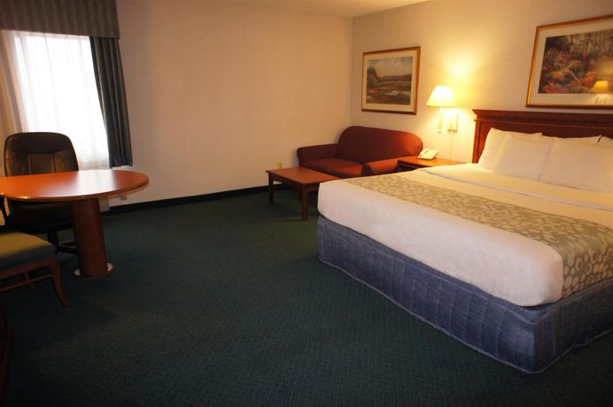 Imagen de la habitación del Hotel La Quinta Inn by Wyndham Cleveland Independence. Foto 8