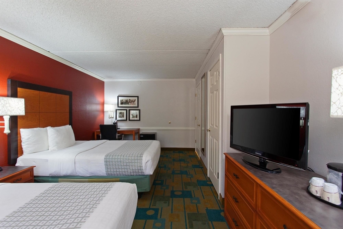 Imagen de la habitación del Hotel La Quinta Inn by Wyndham Costa Mesa / Newport Beach. Foto 6