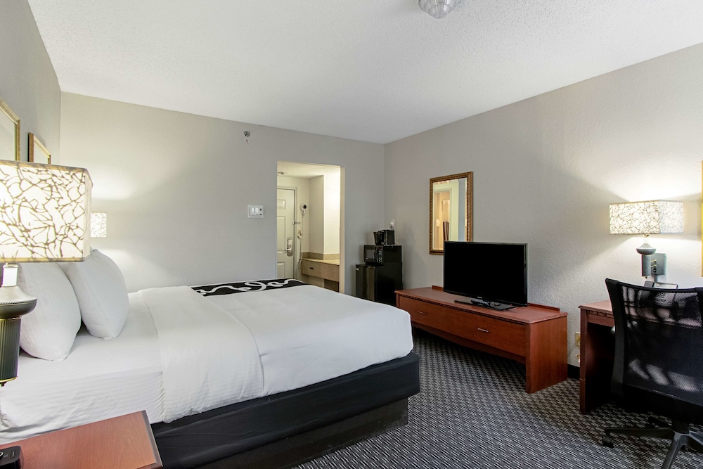 Imagen de la habitación del Hotel La Quinta Inn by Wyndham Ft. Lauderdale Tamarac East. Foto 15