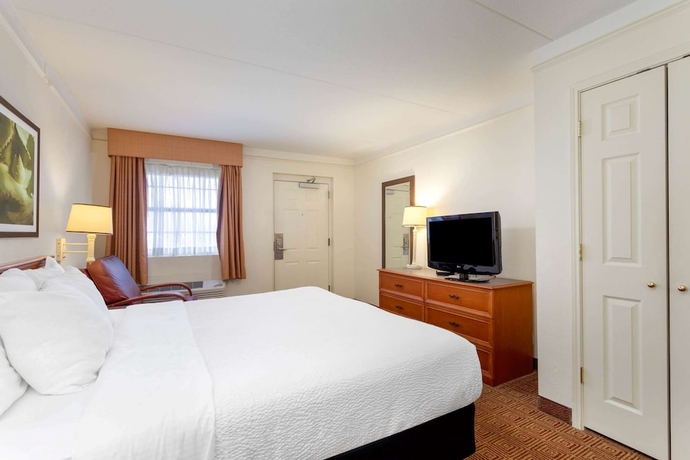 Imagen de la habitación del Hotel La Quinta Inn by Wyndham Huntsville Research Park. Foto 3