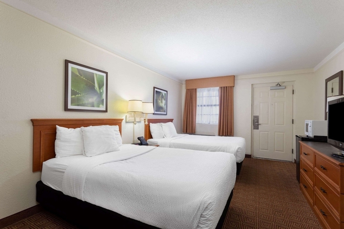 Imagen de la habitación del Hotel La Quinta Inn by Wyndham Huntsville Research Park. Foto 8