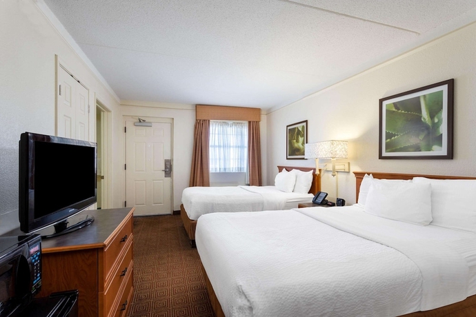Imagen de la habitación del Hotel La Quinta Inn by Wyndham Huntsville Research Park. Foto 14