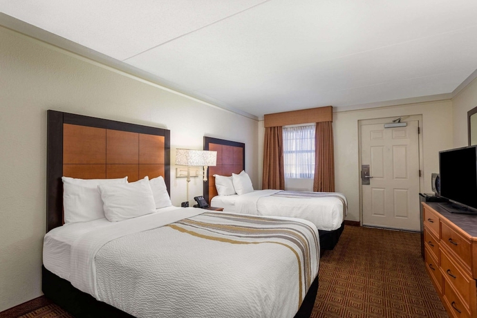 Imagen de la habitación del Hotel La Quinta Inn by Wyndham Huntsville Research Park. Foto 15