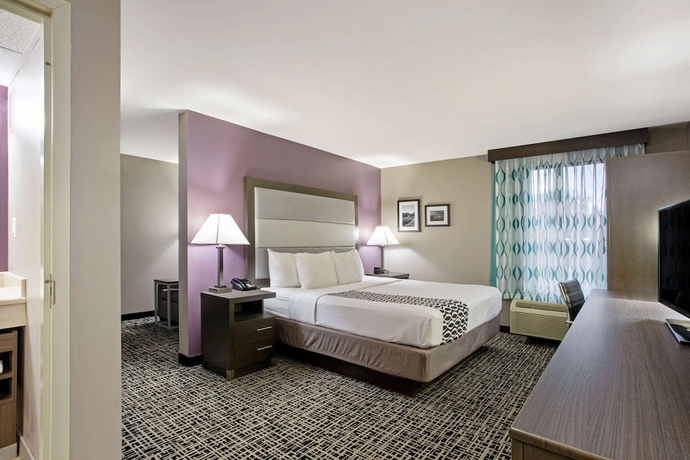 Imagen de la habitación del Hotel La Quinta Inn by Wyndham Radford. Foto 16