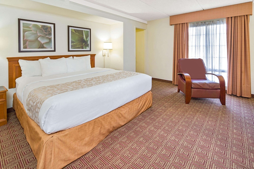 Imagen de la habitación del Hotel La Quinta Inn by Wyndham San Diego - Miramar. Foto 8