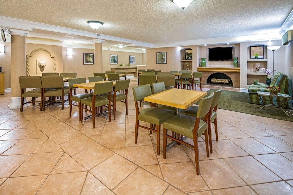 Imagen de los interiores del Hotel La Quinta Inn by Wyndham San Diego - Miramar. Foto 17