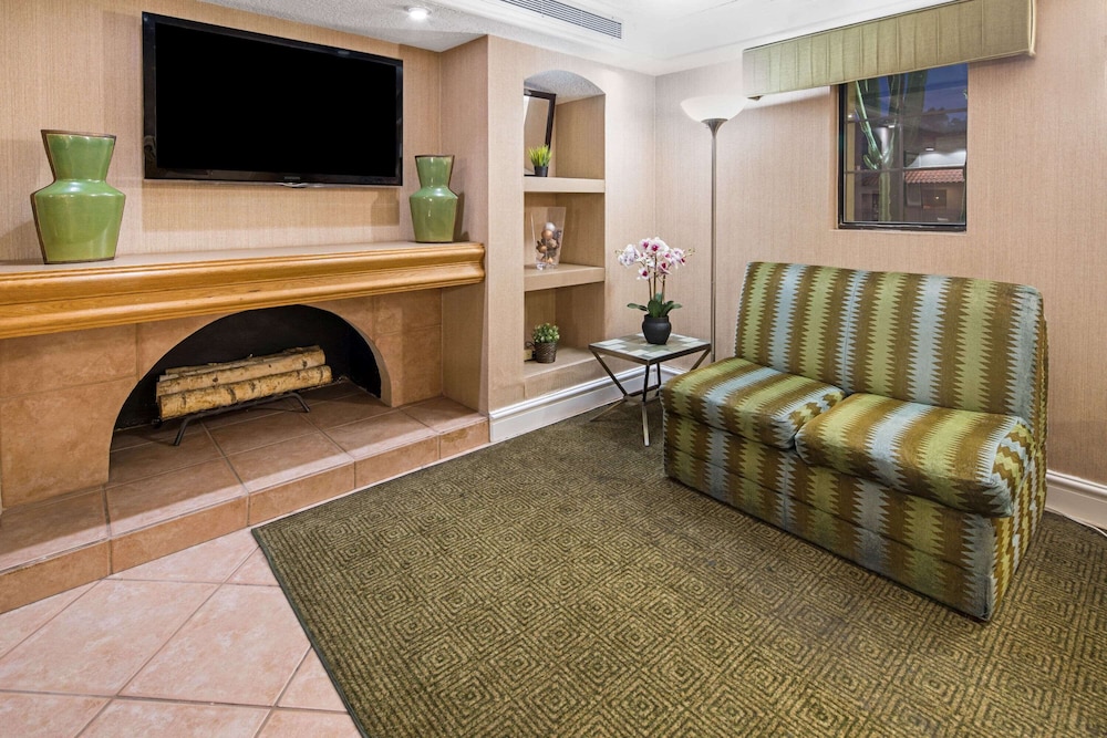 Imagen de los interiores del Hotel La Quinta Inn by Wyndham San Diego - Miramar. Foto 19