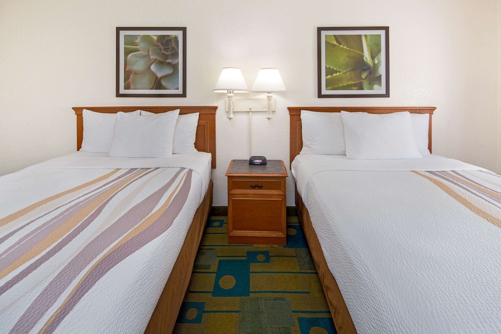 Imagen de la habitación del Hotel La Quinta Inn by Wyndham San Diego - Miramar. Foto 13