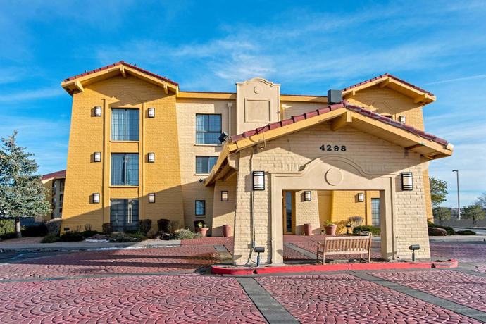 Imagen general del Hotel La Quinta Inn by Wyndham Santa Fe. Foto 1