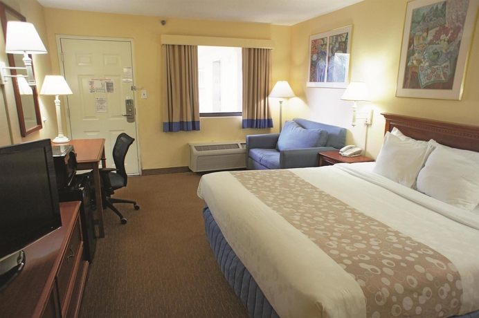 Imagen de la habitación del Hotel La Quinta Inn by Wyndham West Palm Beach - Florida Turnpike. Foto 13