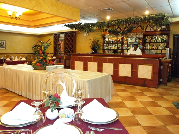 Imagen del bar/restaurante del Hotel La Quinta, La Ceiba. Foto 3