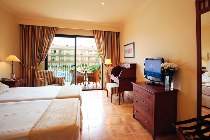 Imagen general del Hotel La Quinta Menorca By Portblue Boutique. Foto 7