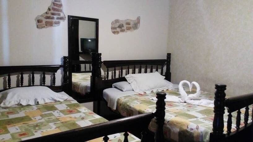 Imagen de la habitación del Hotel La Quinta Santa Lucia. Foto 13