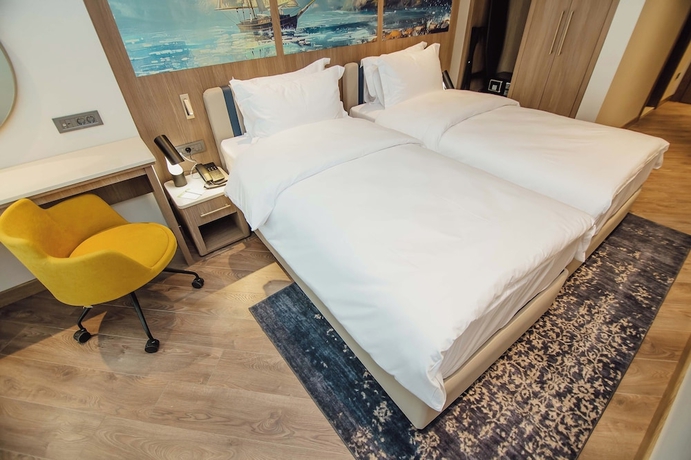 Imagen de la habitación del Hotel La Quinta by Wyndham Batumi. Foto 7