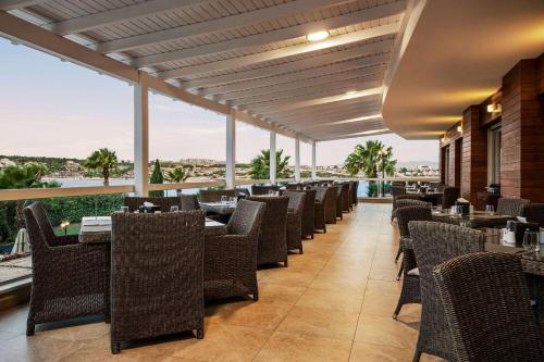 Imagen general del Hotel La Quinta by Wyndham Cesme. Foto 9
