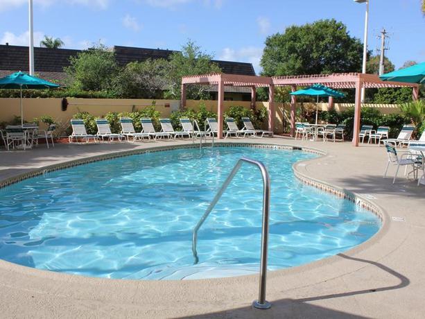 Imagen de la piscina del Hotel La Quinta by Wyndham Coral Springs South. Foto 8