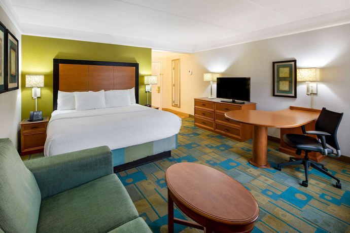 Imagen de la habitación del Hotel La Quinta by Wyndham Haywood Mall-Near Greenville Downtown. Foto 7