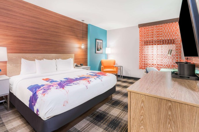 Imagen de la habitación del Hotel La Quinta by Wyndham Oklahoma City Airport. Foto 3
