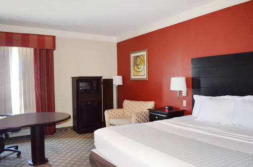 Imagen de la habitación del Hotel La Quinta by Wyndham PCB Coastal Palms. Foto 4