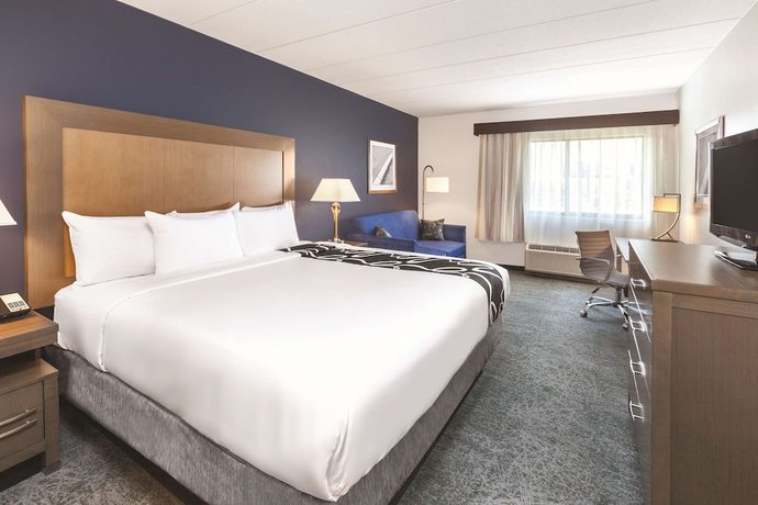 Imagen de la habitación del Hotel La Quinta by Wyndham Philadelphia Airport. Foto 2