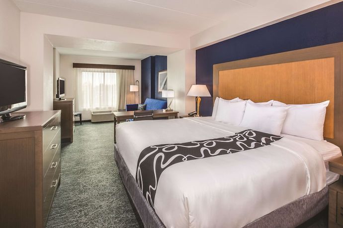 Imagen de la habitación del Hotel La Quinta by Wyndham Philadelphia Airport. Foto 4