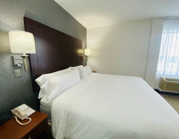 Imagen de la habitación del Hotel La Quinta by Wyndham Reynosa. Foto 8