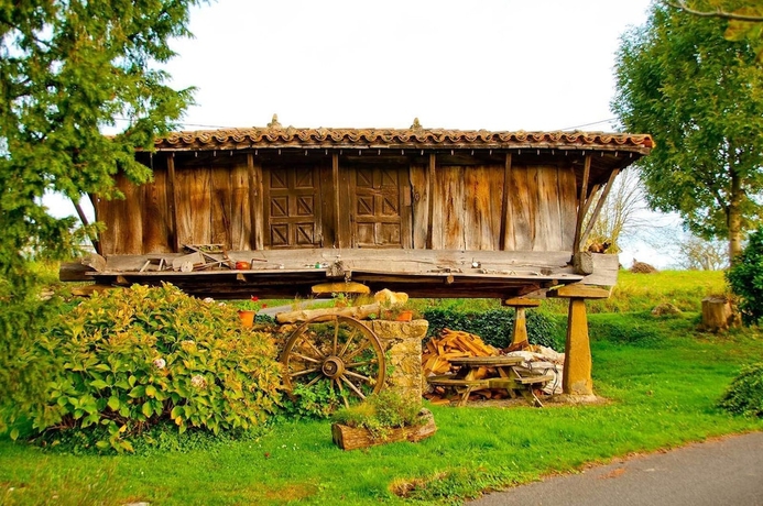 Imagen general del Hotel La Quintana De Vald&eacute;s. Foto 3