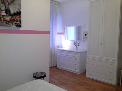 Imagen de la habitación del Hotel La Rama. Foto 13