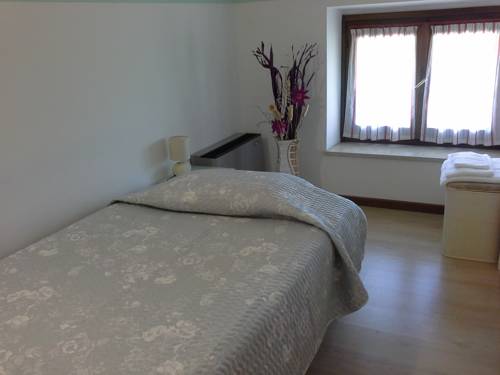 Imagen de la habitación del Hotel La Rama. Foto 15