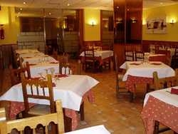 Imagen del bar/restaurante del Hotel La Rambla. Foto 17