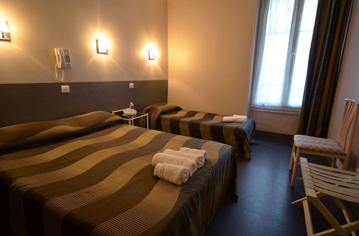 Imagen de la habitación del Hotel La R&eacute;gence, Lourdes. Foto 7