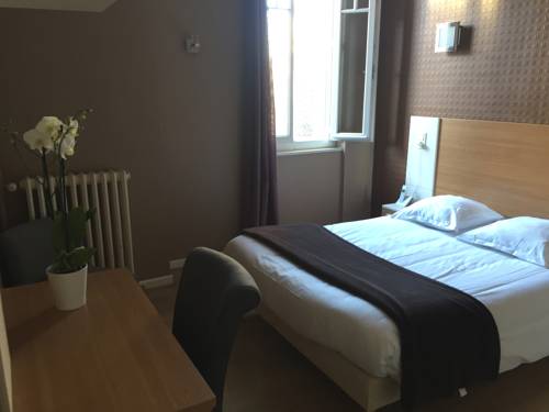 Imagen de la habitación del Hotel La R&eacute;serve De Brive. Foto 14