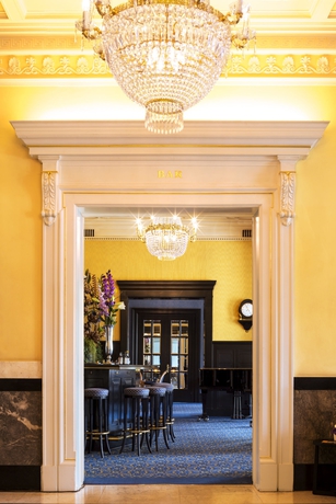 Imagen del bar/restaurante del Hotel La Réserve Eden Au Lac Zurich. Foto 5