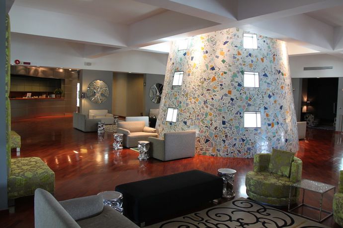 Imagen de los interiores del Hotel La R&eacute;serve Hotel Terme. Foto 12