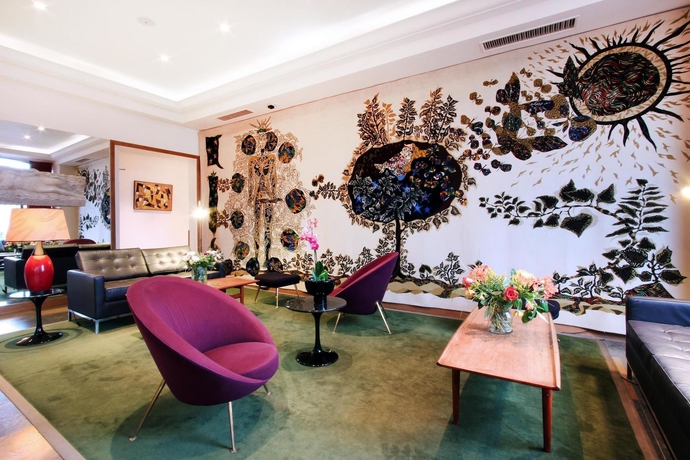 Imagen del bar/restaurante del Hotel La Résidence Du Vieux Port. Foto 3