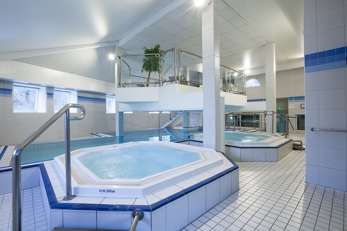 Imagen de la piscina del Hotel La R&eacute;sidence Le Grand T&eacute;tras. Foto 20