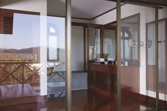 Imagen de la habitación del Hotel La R&eacute;sidence Phou Vao. Foto 7