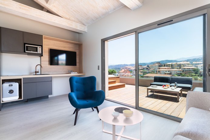 Imagen de la habitación del Hotel La Résidence Santa Maria. Foto 3