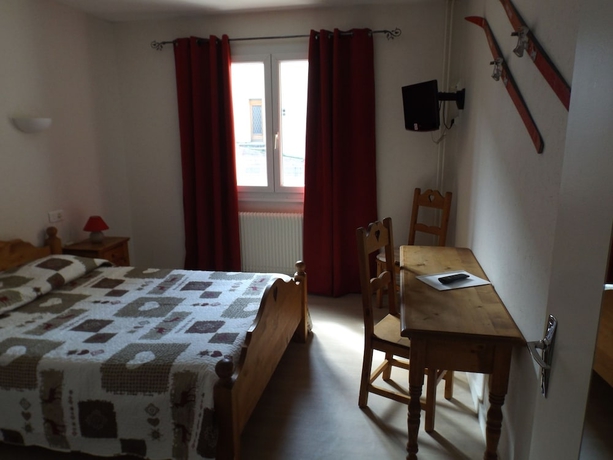 Imagen de la habitación del Hotel La Redoute. Foto 15