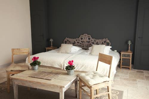 Imagen de la habitación del Hotel La Regalido. Foto 14