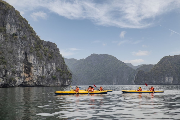 Imagen de la piscina del Hotel La Regina Legend Cruise. Foto 18