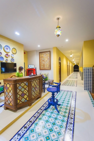 Imagen de los interiores del Hotel La Reina Maroc. Foto 17