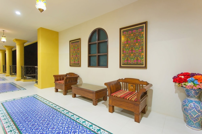 Imagen de los interiores del Hotel La Reina Maroc. Foto 18