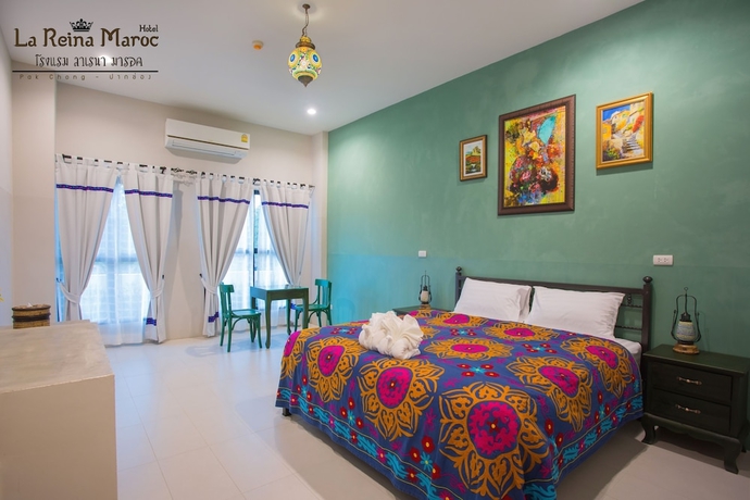 Imagen de la habitación del Hotel La Reina Maroc. Foto 13