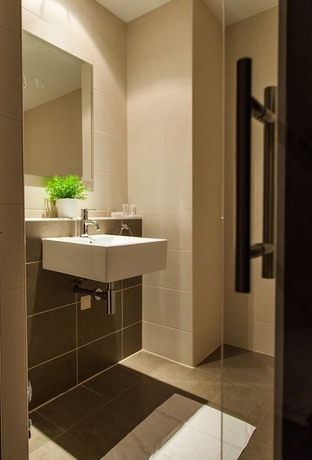 Imagen de la habitación del Hotel La Reine, Eindhoven. Foto 5