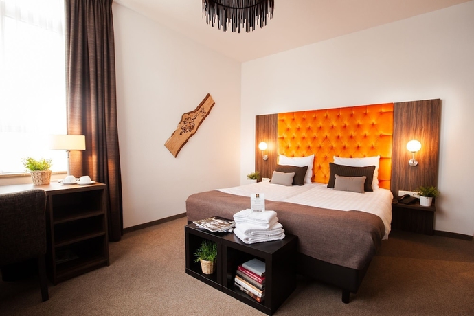 Imagen de la habitación del Hotel La Reine, Eindhoven. Foto 11