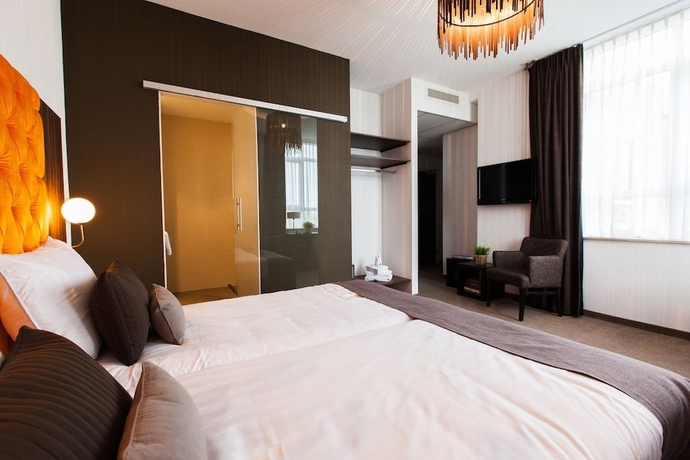 Imagen de la habitación del Hotel La Reine, Eindhoven. Foto 15