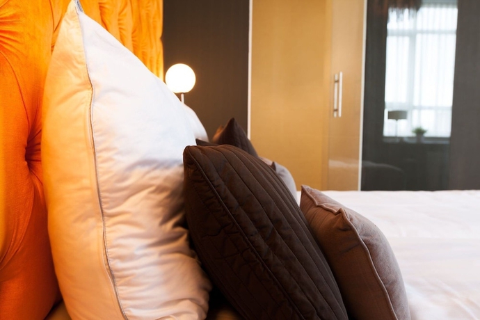 Imagen de la habitación del Hotel La Reine. Foto 17